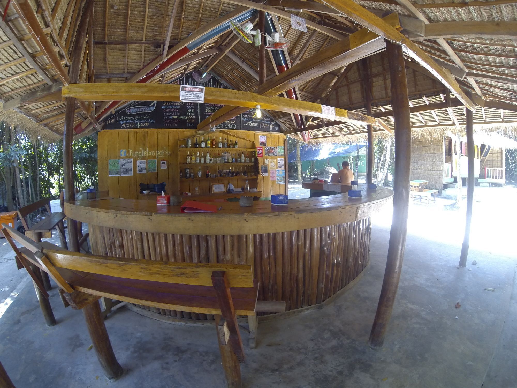 Hostel Jungle Republic Koh Rong Sanloem Exterior foto